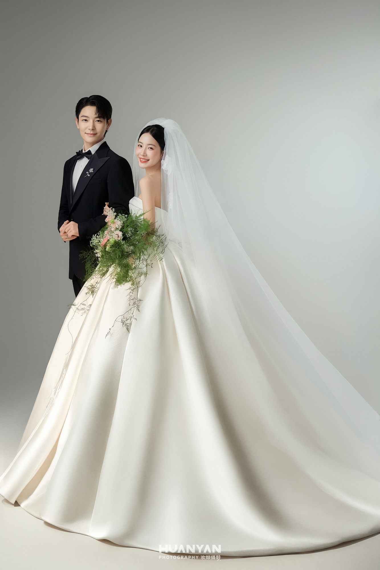 东阳婚纱照妆造怎么沟通？试妆与发型全攻略