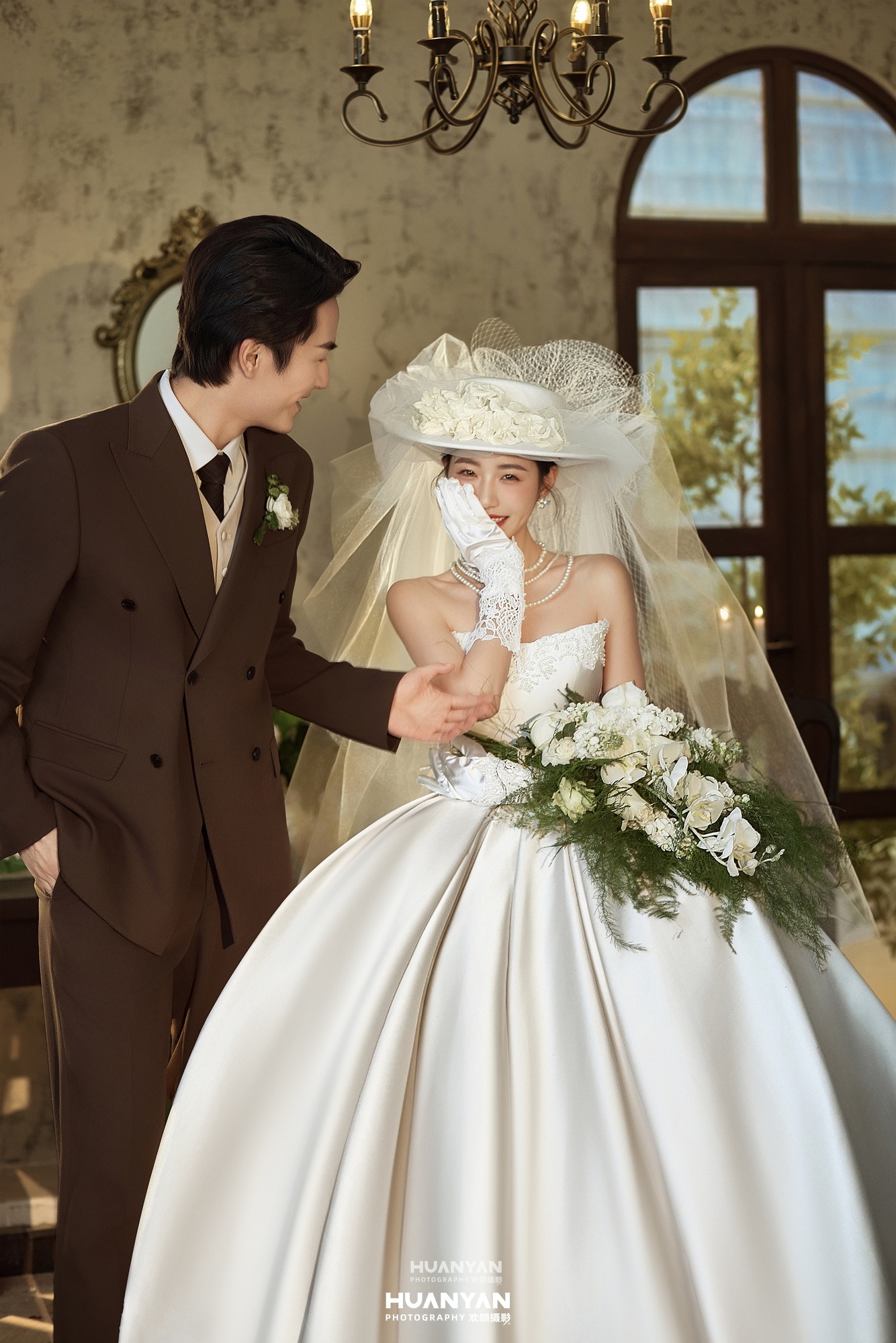 旧梦来信：复古婚纱照室内影棚实拍