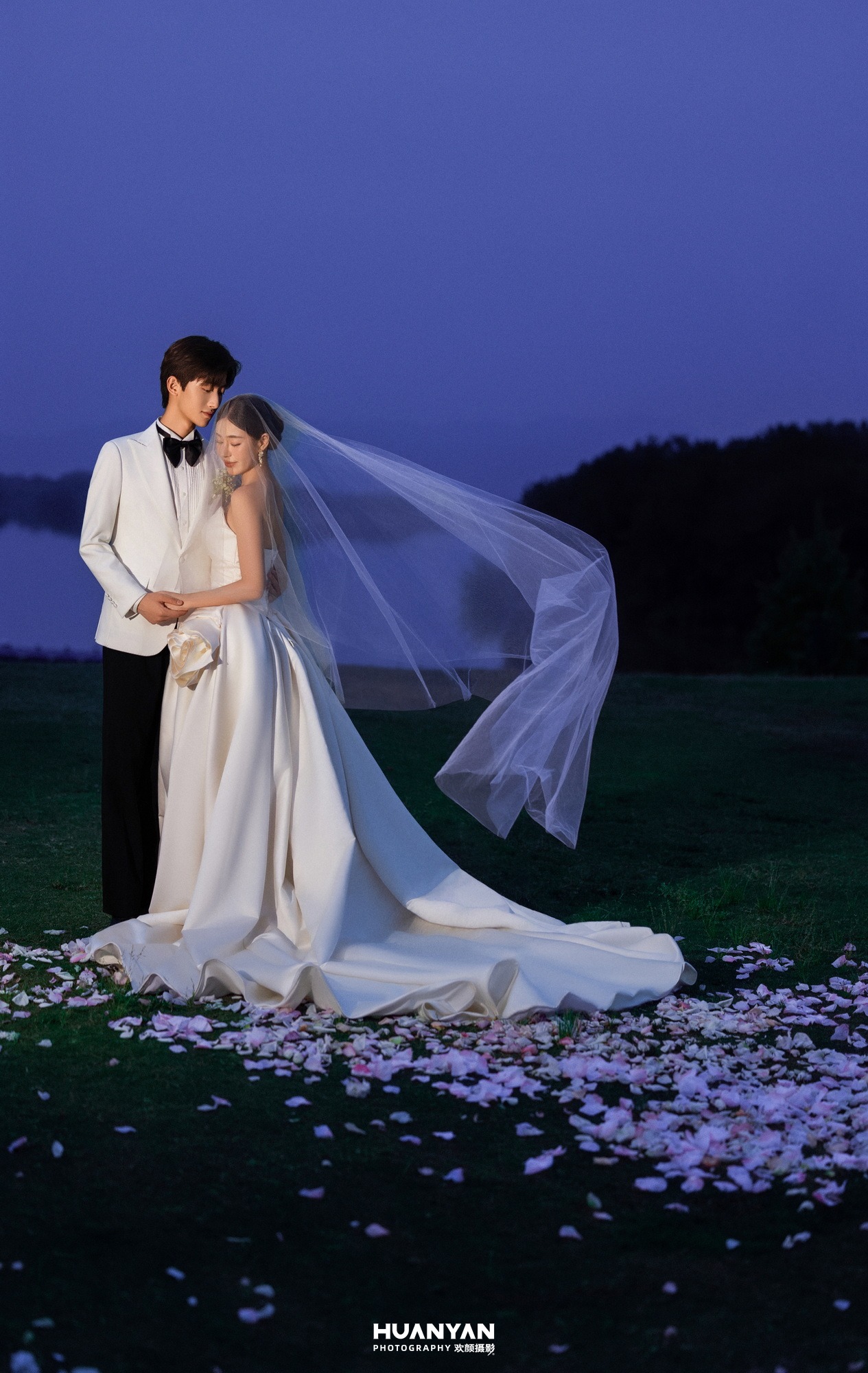 户外自然浪漫唯美婚纱照实拍（步步生花系列）
