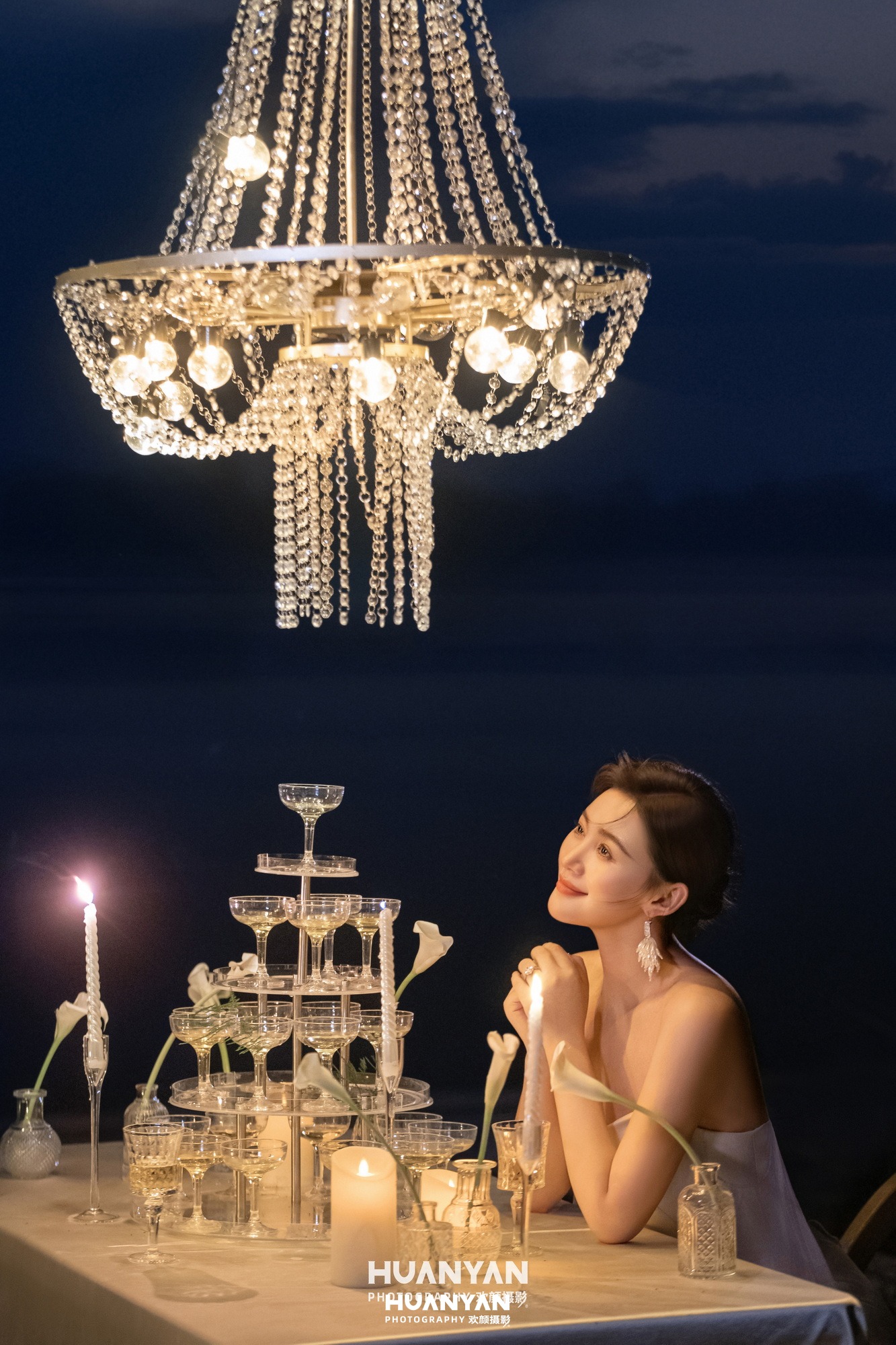灯影海夜客片第7张｜轻奢高级婚纱照，摄于海边
