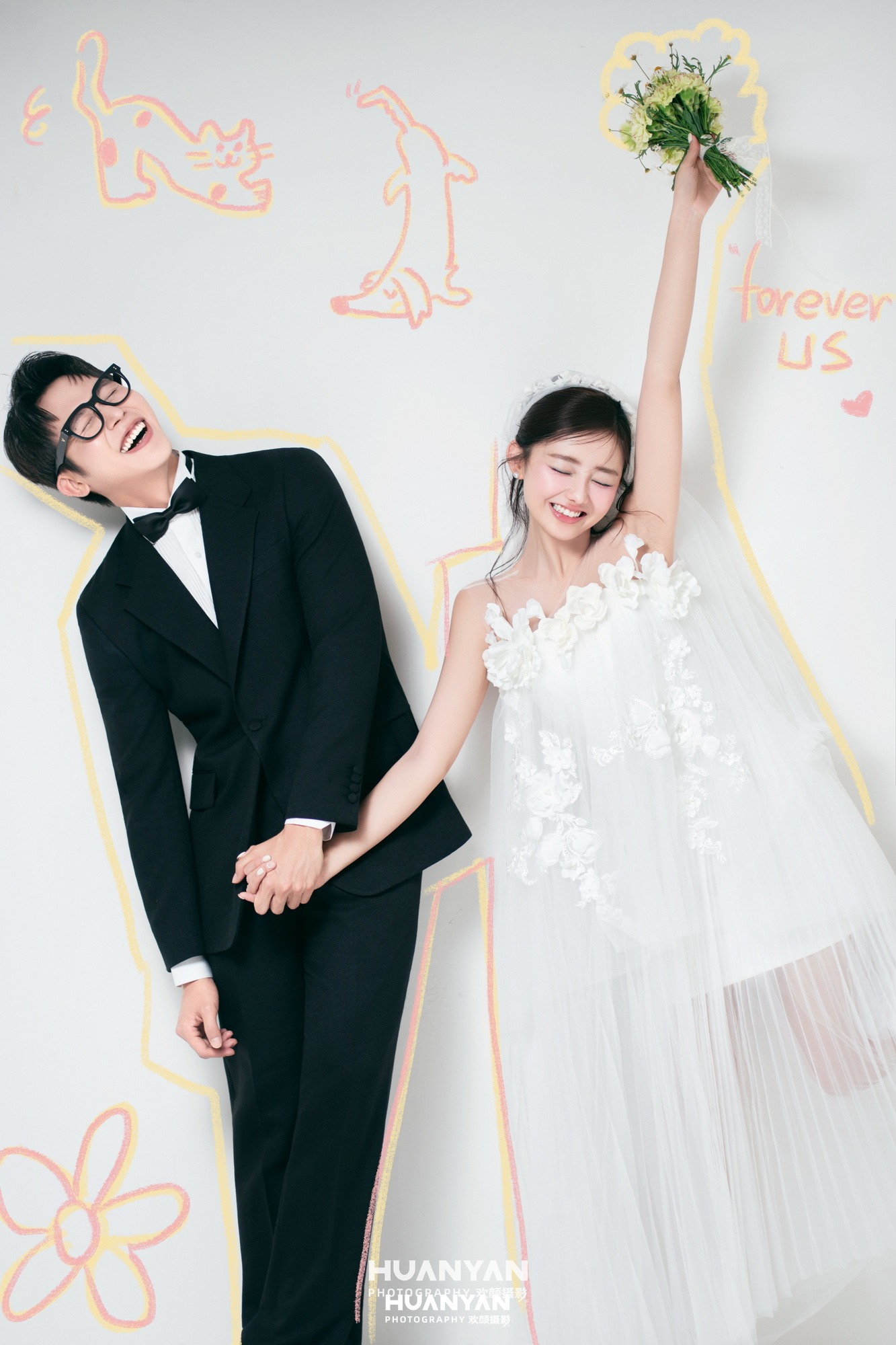 韩式温柔婚纱照 · 室内影棚场景 · 粉笔心事客片