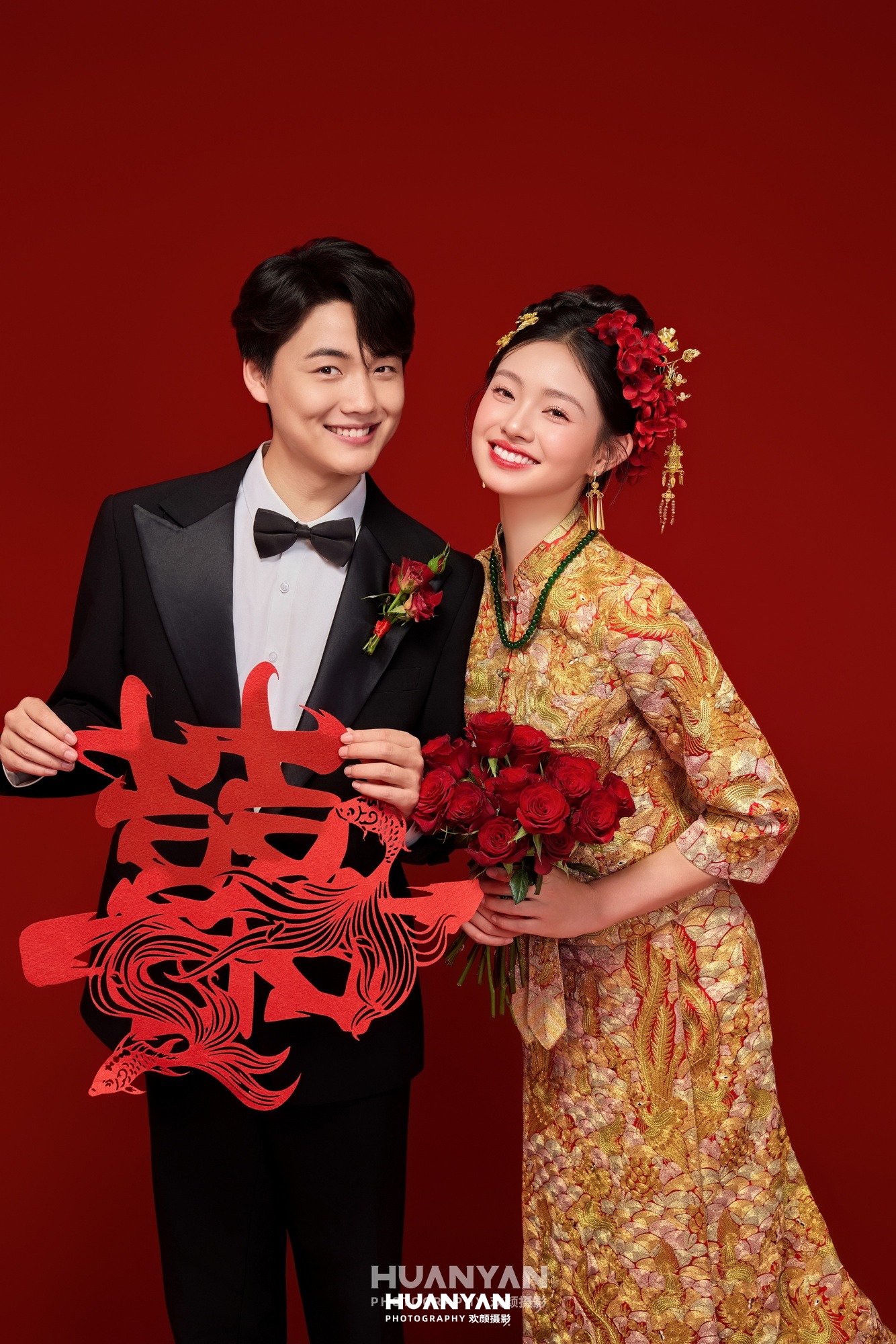 金缕龙凤客片第3张｜新中式婚纱照，摄于室内影棚